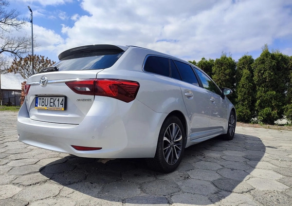 Toyota Avensis cena 39900 przebieg: 282500, rok produkcji 2015 z Pińczów małe 16